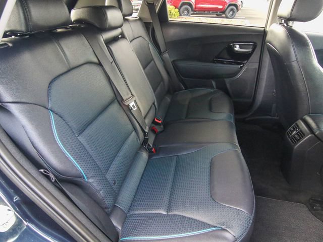 Used 2020 Kia Niro EX Premium image 26