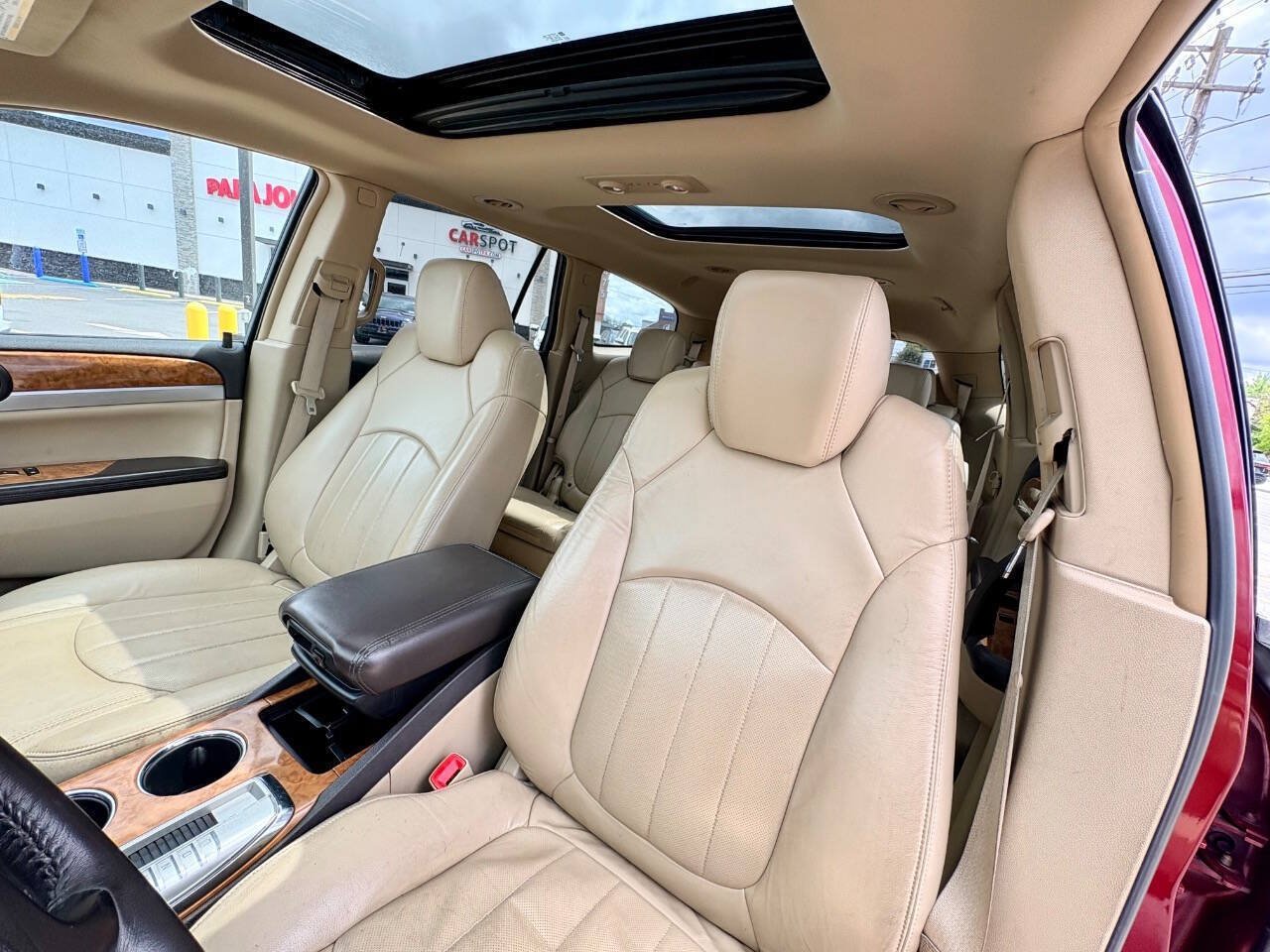 Used 2009 Buick Enclave CXL w/ Entertainment Package #3 AWD/4WD image 11