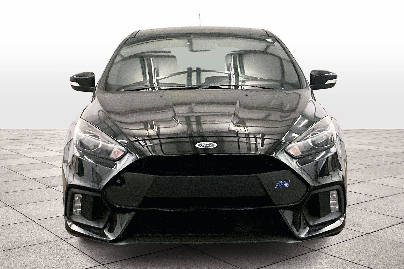 Used 2017 Ford Focus RS image 3