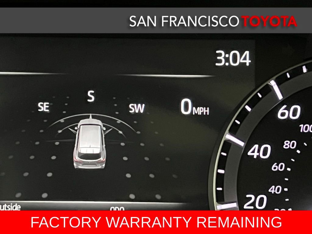 Certified 2025 Toyota Highlander XLE image 38