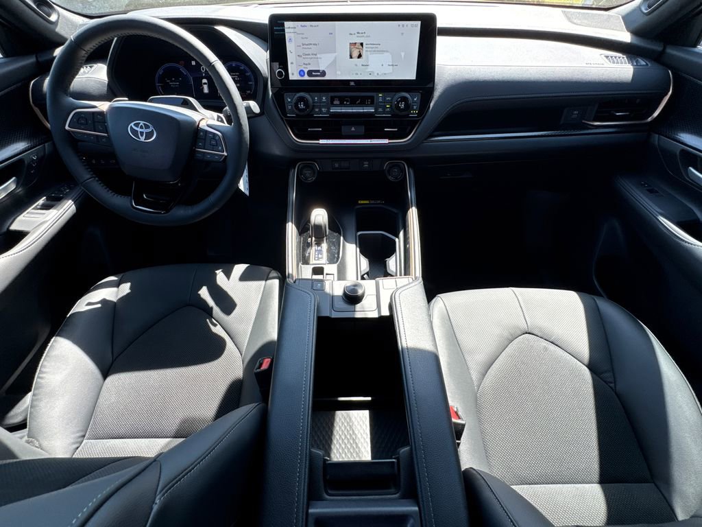 New 2026 Toyota Grand Highlander AWD Hybrid image 23