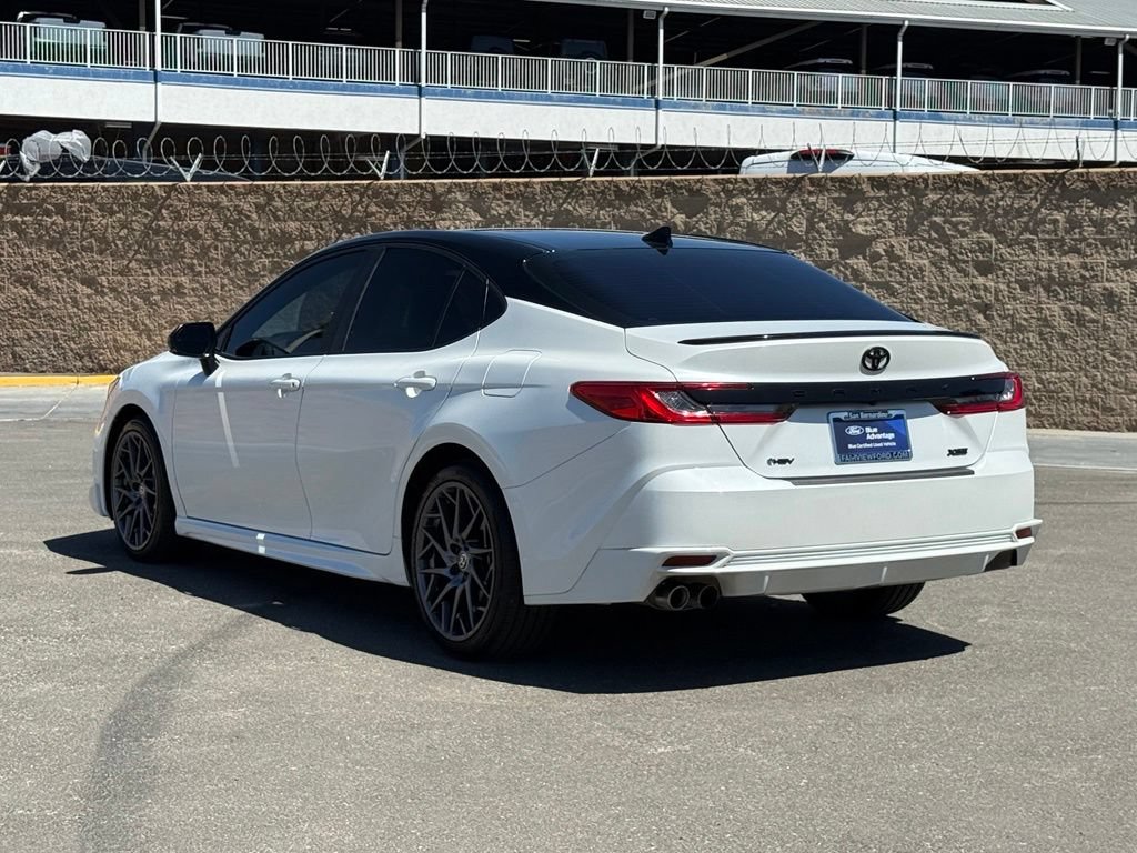 Used 2025 Toyota Camry XSE FWD image 5