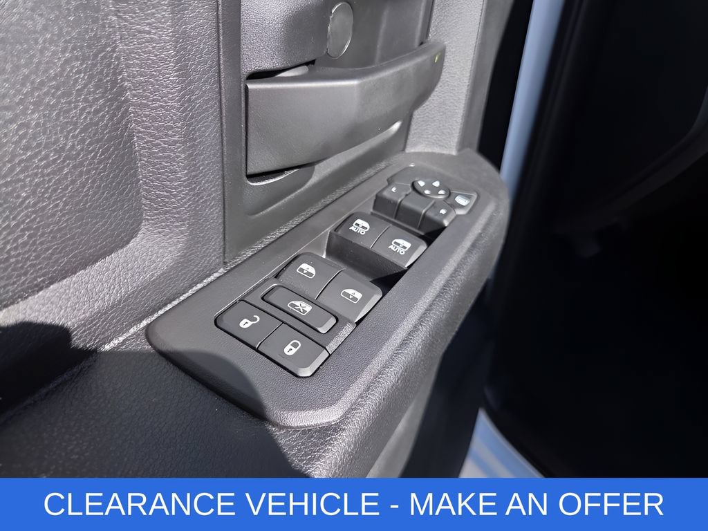 New 2026 RAM 2500 Tradesman AWD/4WD image 15