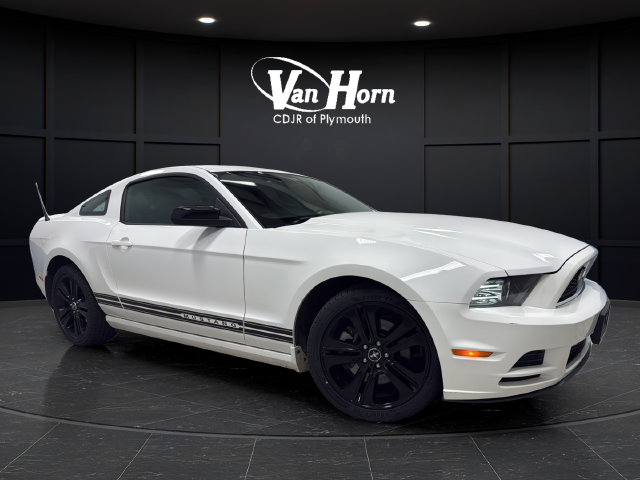 Used 2013 Ford Mustang Coupe w/ V6 Performance Pkg
