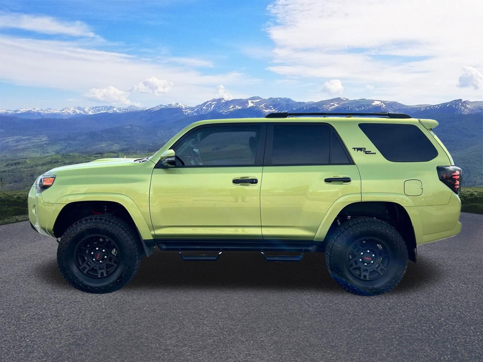 Used 2023 Toyota 4Runner TRD Off-Road Premium w/ Off Road Premium Plus Package image 2