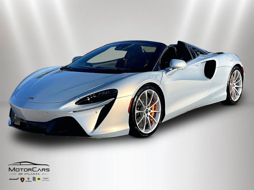 New 2025 McLaren Artura image 1