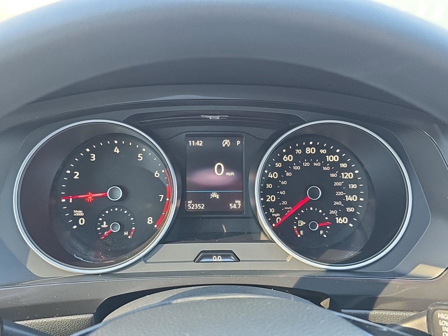 Used 2021 Volkswagen Tiguan S image 14