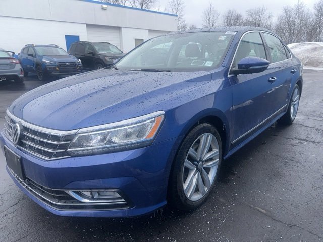 Used 2017 Volkswagen Passat 1.8T SE image 4