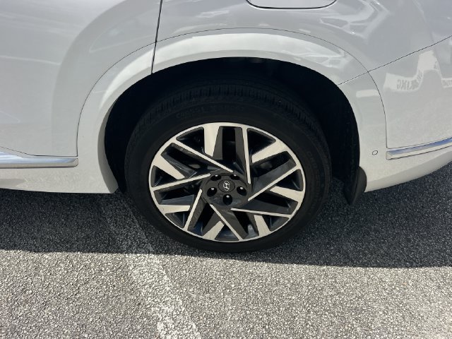 Certified 2023 Hyundai Santa Fe Calligraphy FWD image 10