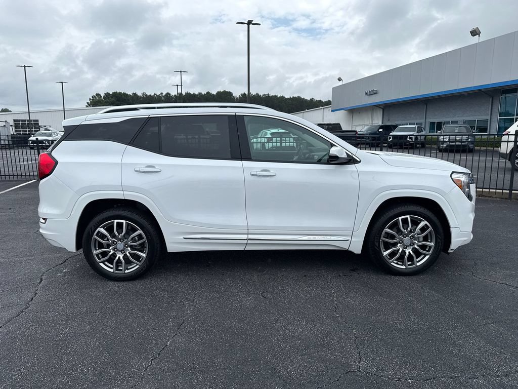Used 2022 GMC Terrain Denali AWD/4WD image 5