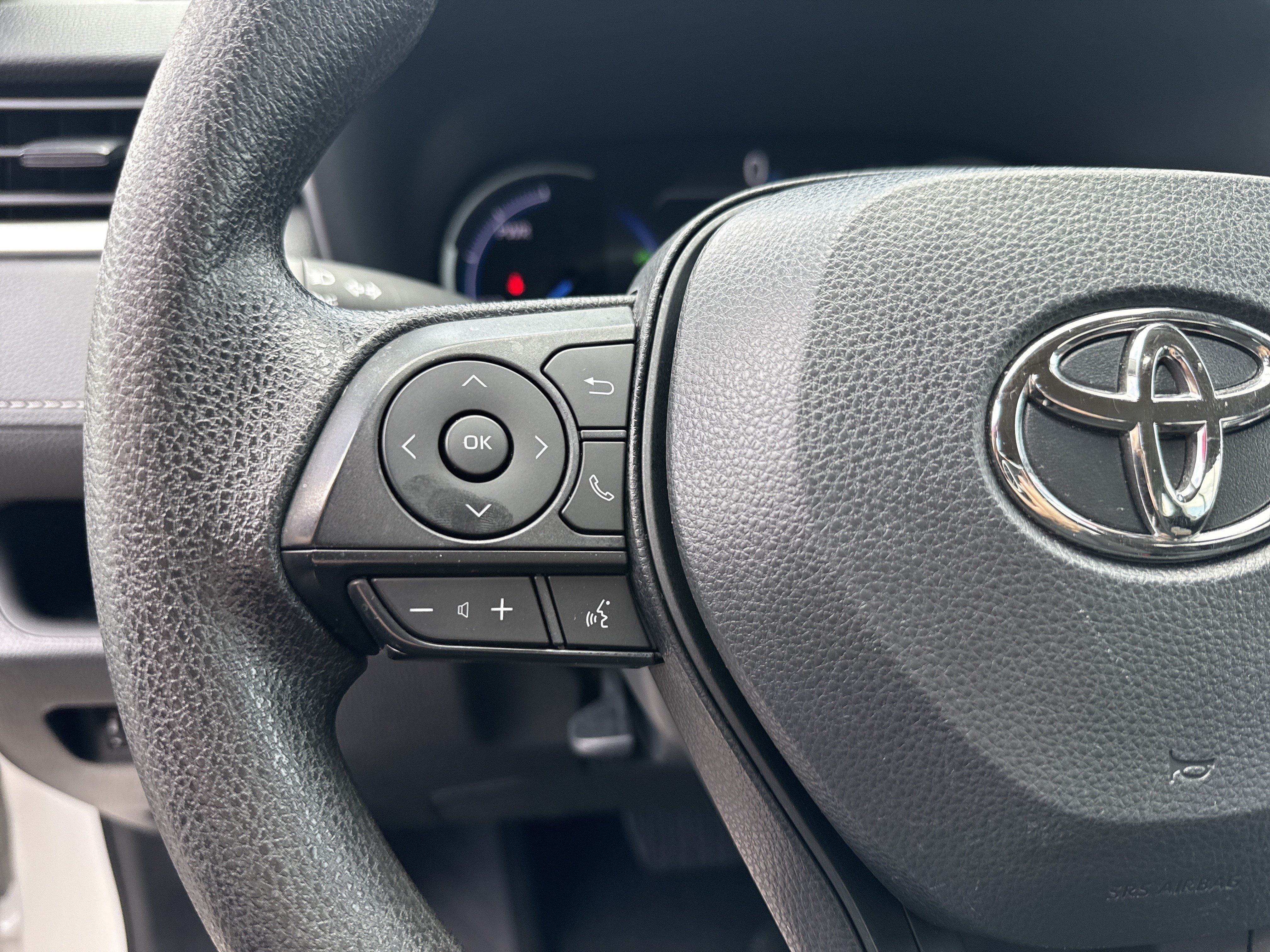 Used 2024 Toyota RAV4 XLE AWD/4WD image 23