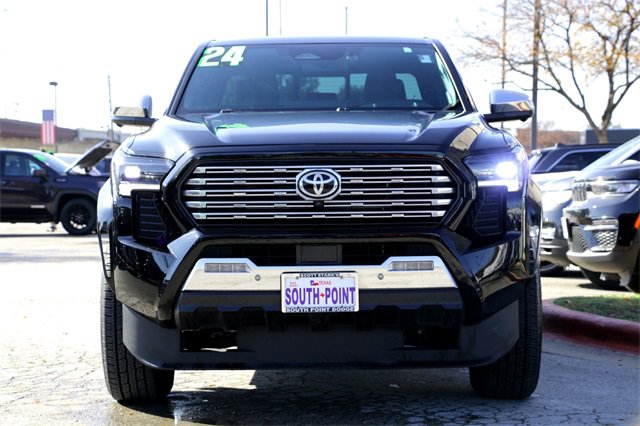 Used 2024 Toyota Tacoma Limited image 8