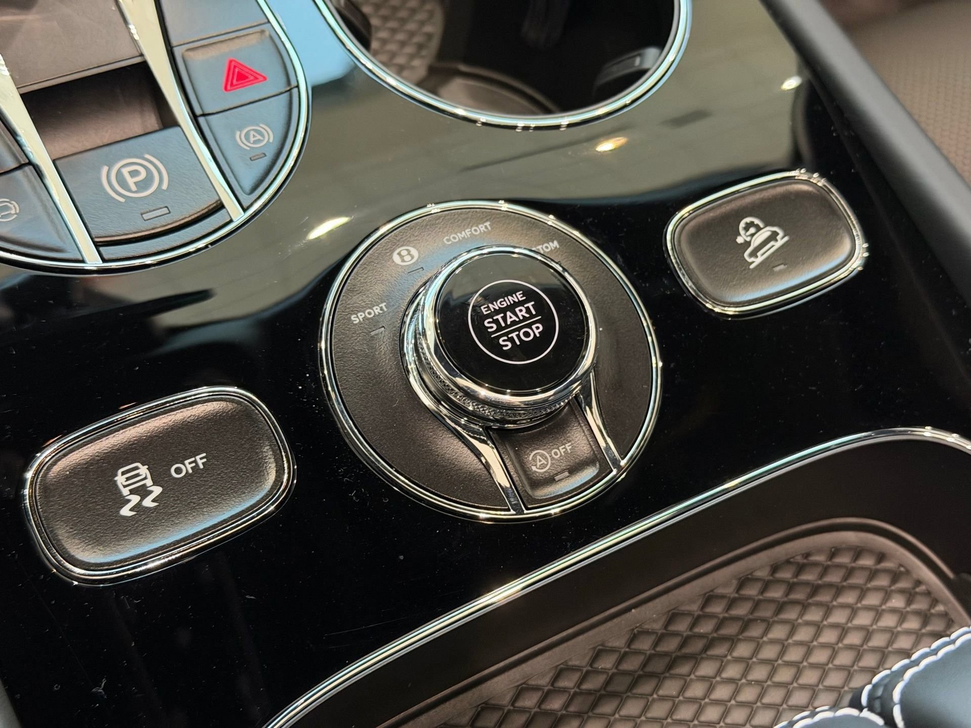 New 2026 Bentley Bentayga Speed AWD/4WD image 49