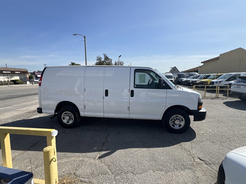Used 2021 Chevrolet Express 2500 w/ Driver Convenience Package image 4