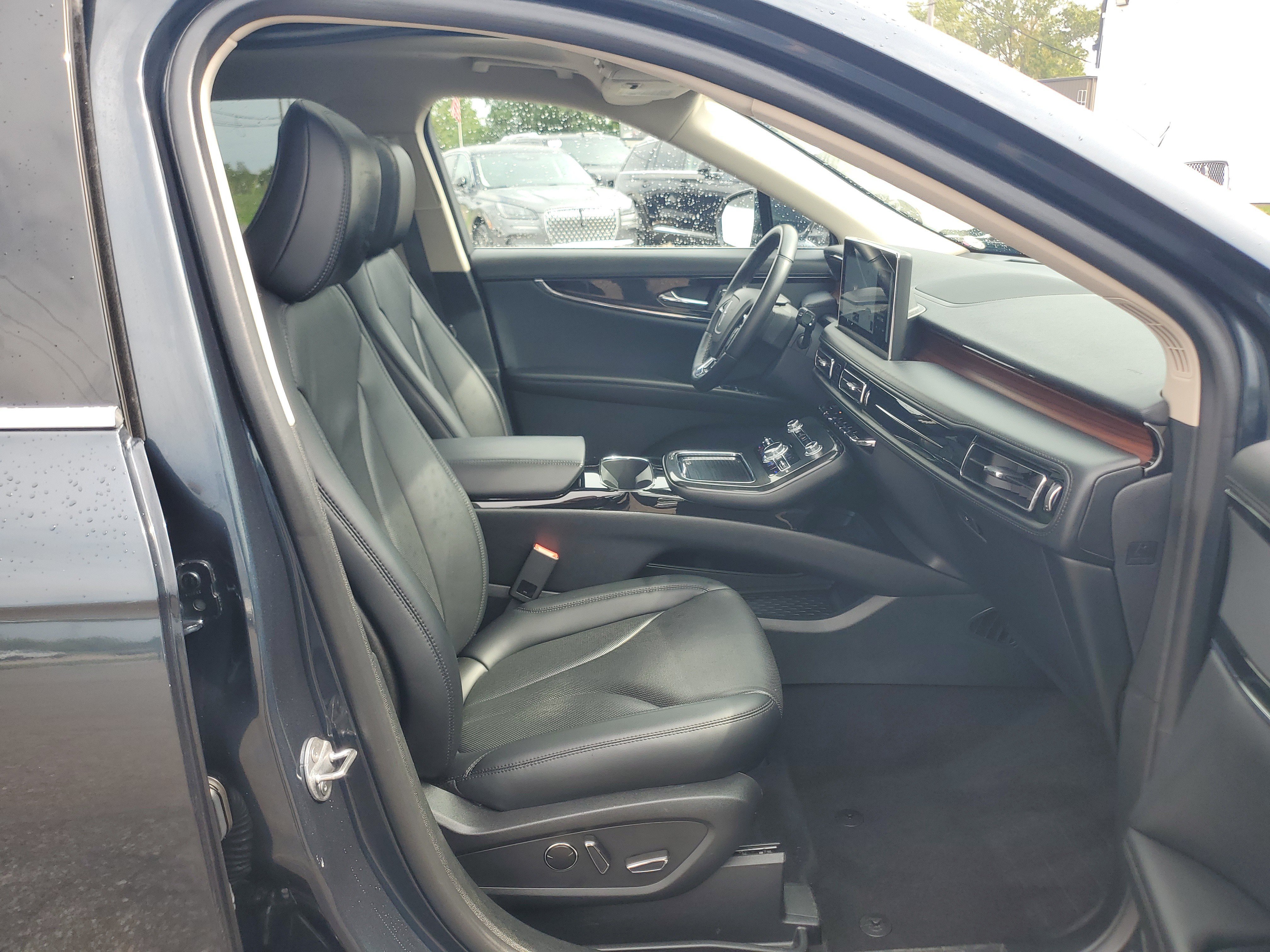 Certified 2023 Lincoln Nautilus Reserve AWD/4WD image 9