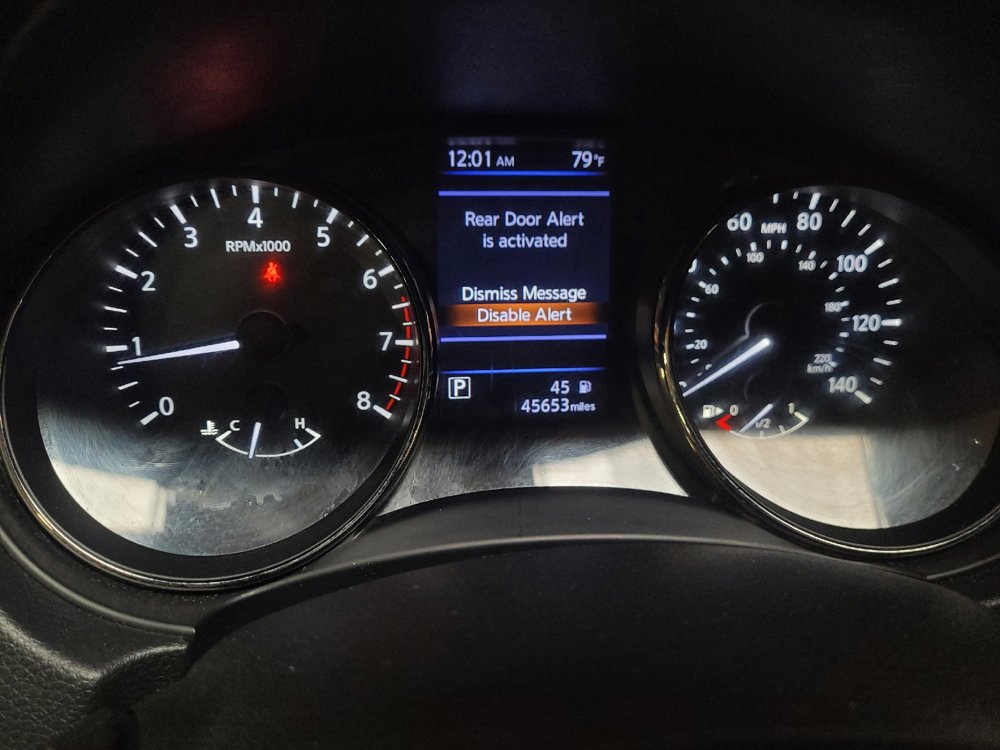 Used 2020 Nissan Rogue SV FWD image 23