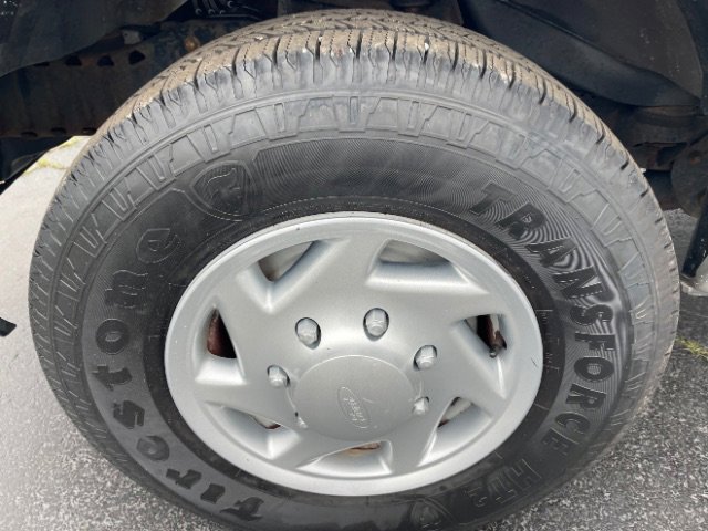 Used 2011 Ford E-250 and Econoline 250 w/ Commercial Cargo Van Pkg image 20