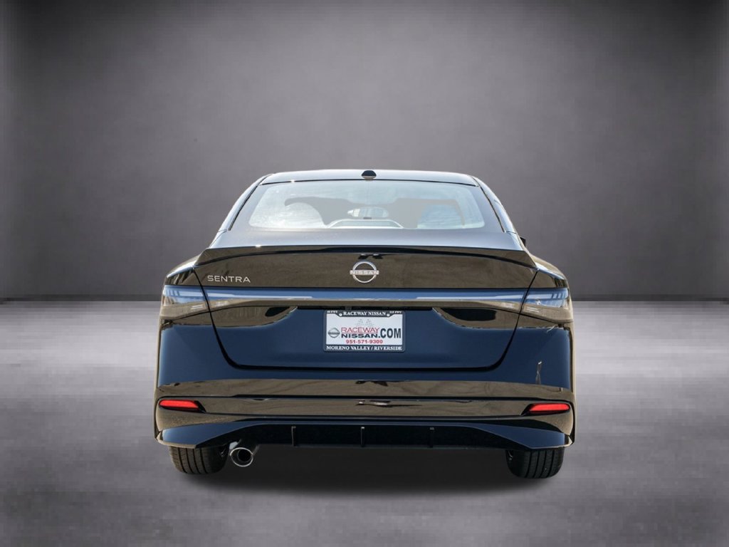 New 2027 Nissan Sentra SR FWD image 6