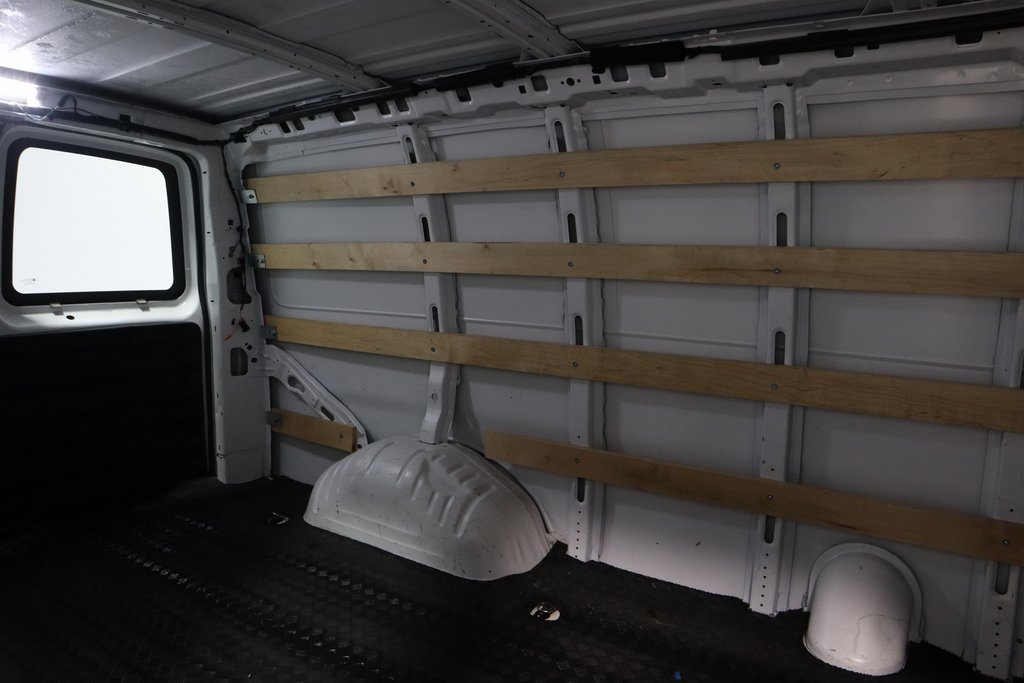 Used 2024 Chevrolet Express 2500 w/ Driver Convenience Package image 16