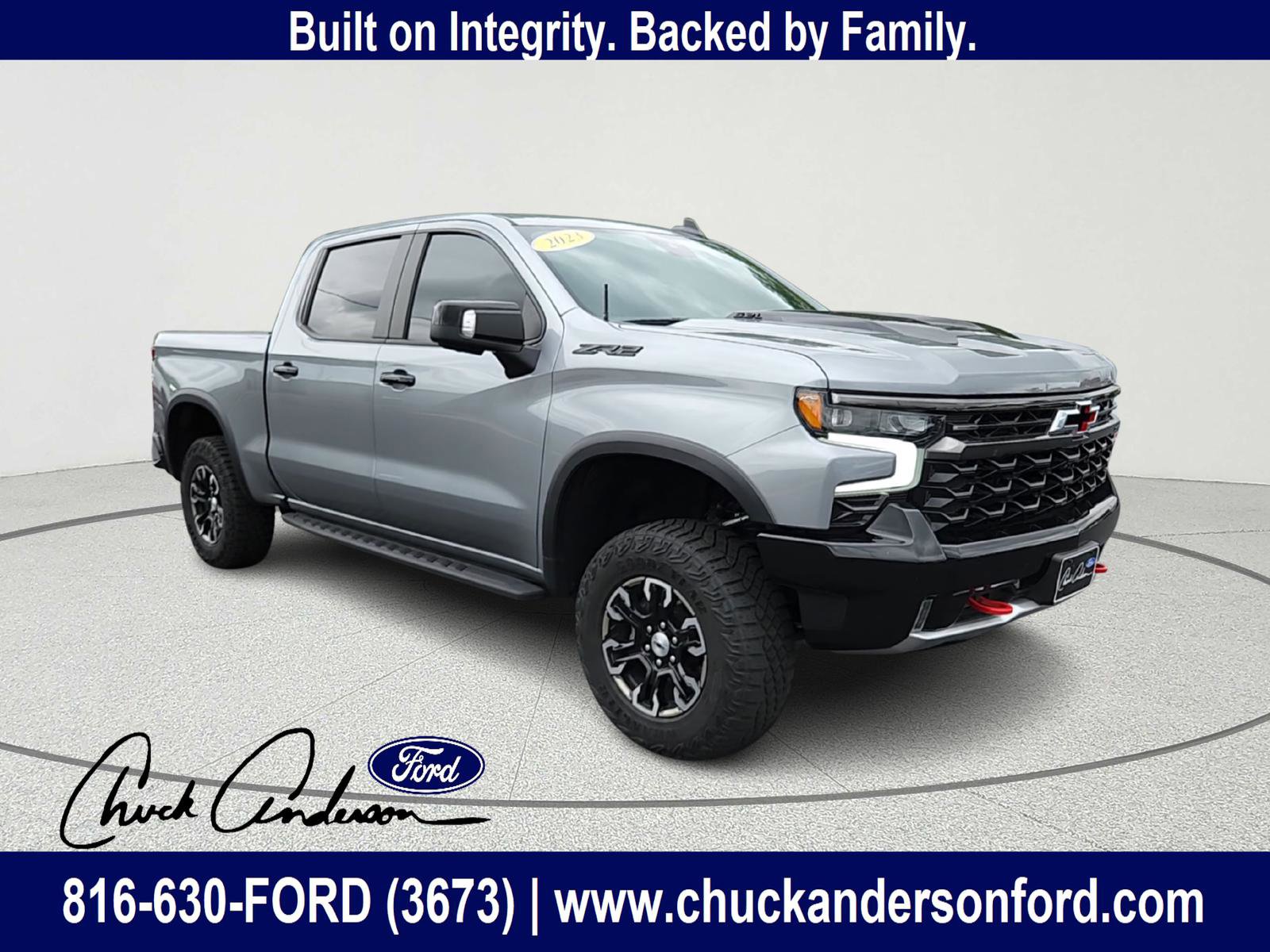 Used 2023 Chevrolet Silverado 1500 ZR2 w/ Technology Package image 1