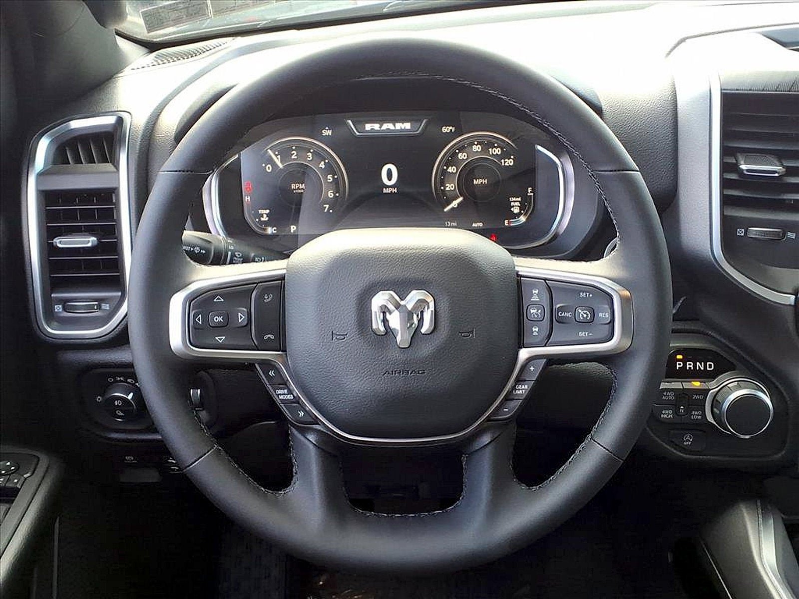 New 2026 RAM 1500 Big Horn AWD/4WD image 15