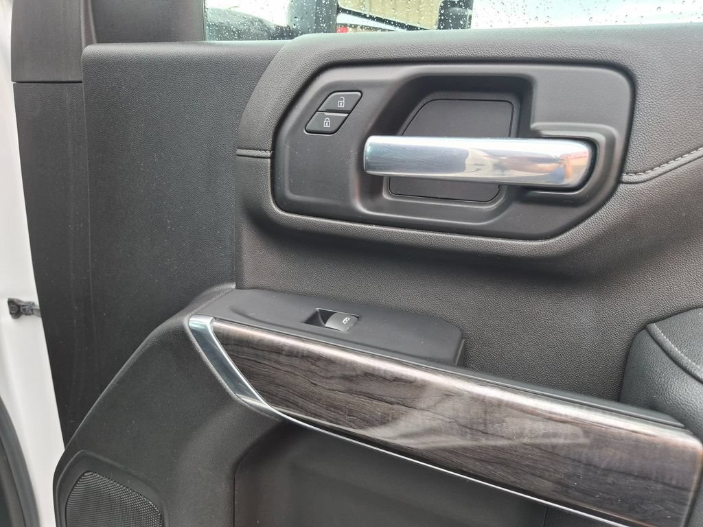 Used 2022 Chevrolet Silverado 2500 LTZ w/ LTZ Convenience Package AWD/4WD image 26