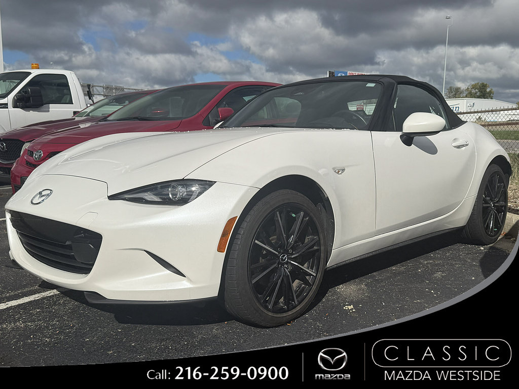 Used 2024 MAZDA MX-5 Miata Grand Touring RWD image 1