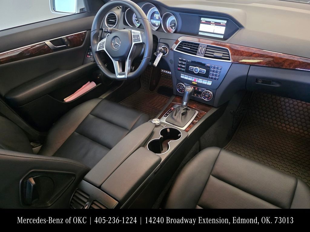 Used 2014 Mercedes-Benz C 300 4MATIC Sedan image 11