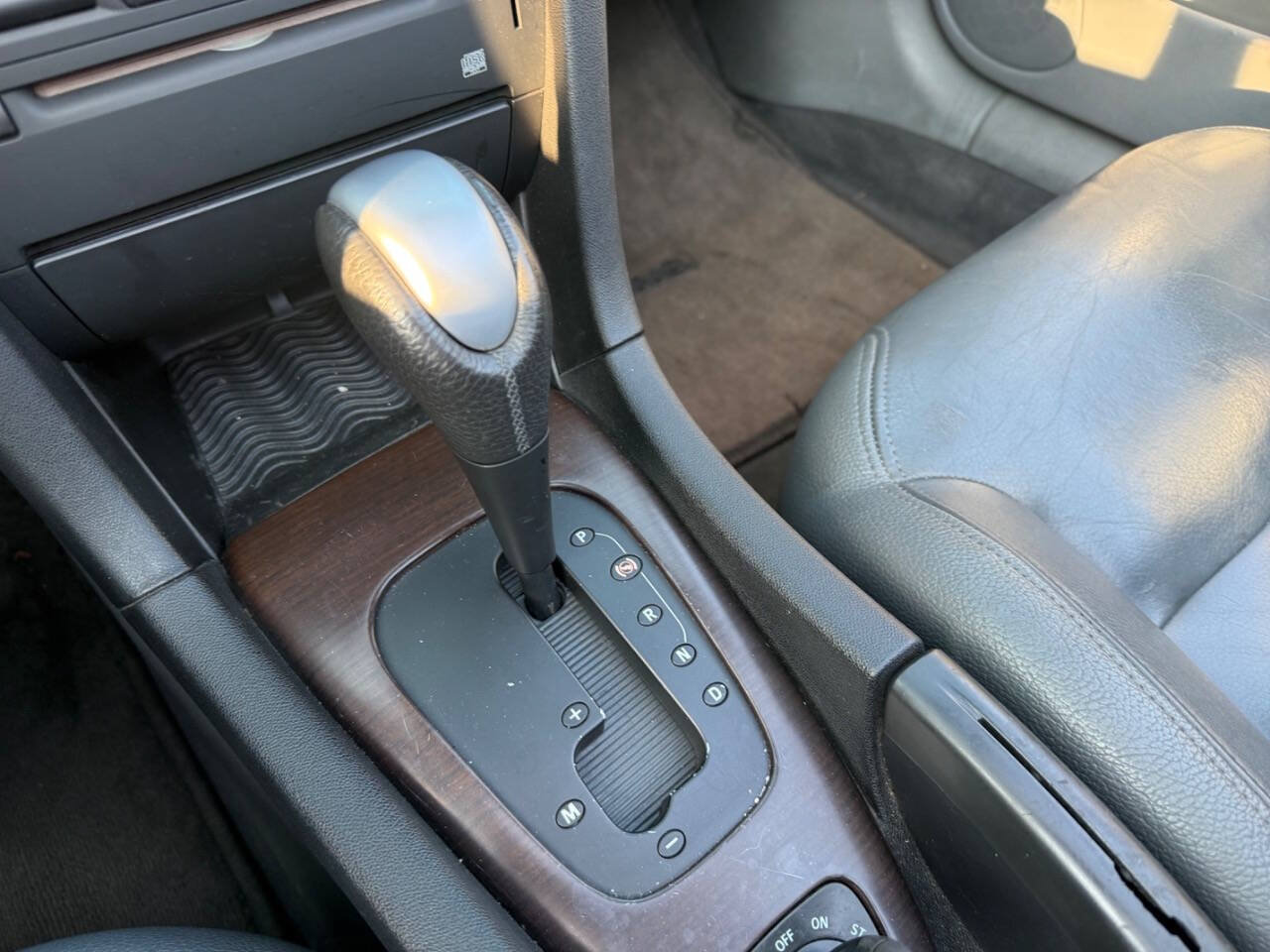 Used 2004 Saab 9-3 Arc FWD image 58