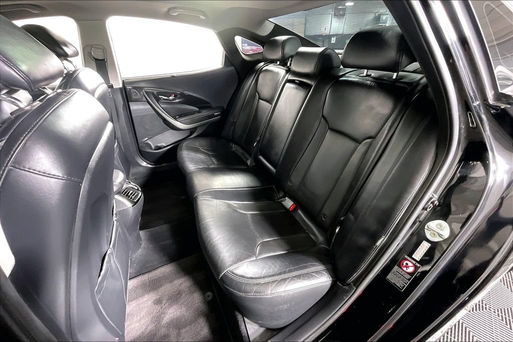Used 2015 Hyundai Azera Limited FWD image 35