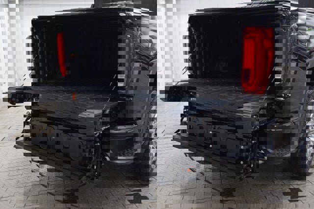 Used 2025 GMC Sierra 1500 Denali w/ Denali Reserve Package image 21