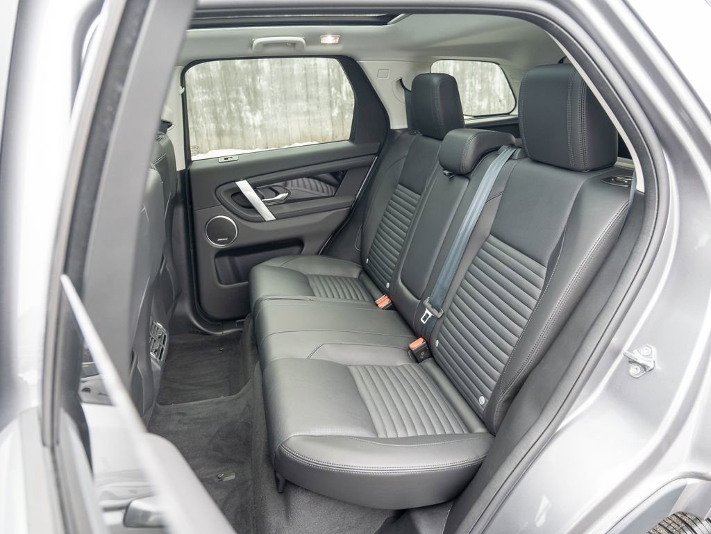 Certified 2024 Land Rover Discovery Sport S AWD/4WD image 36