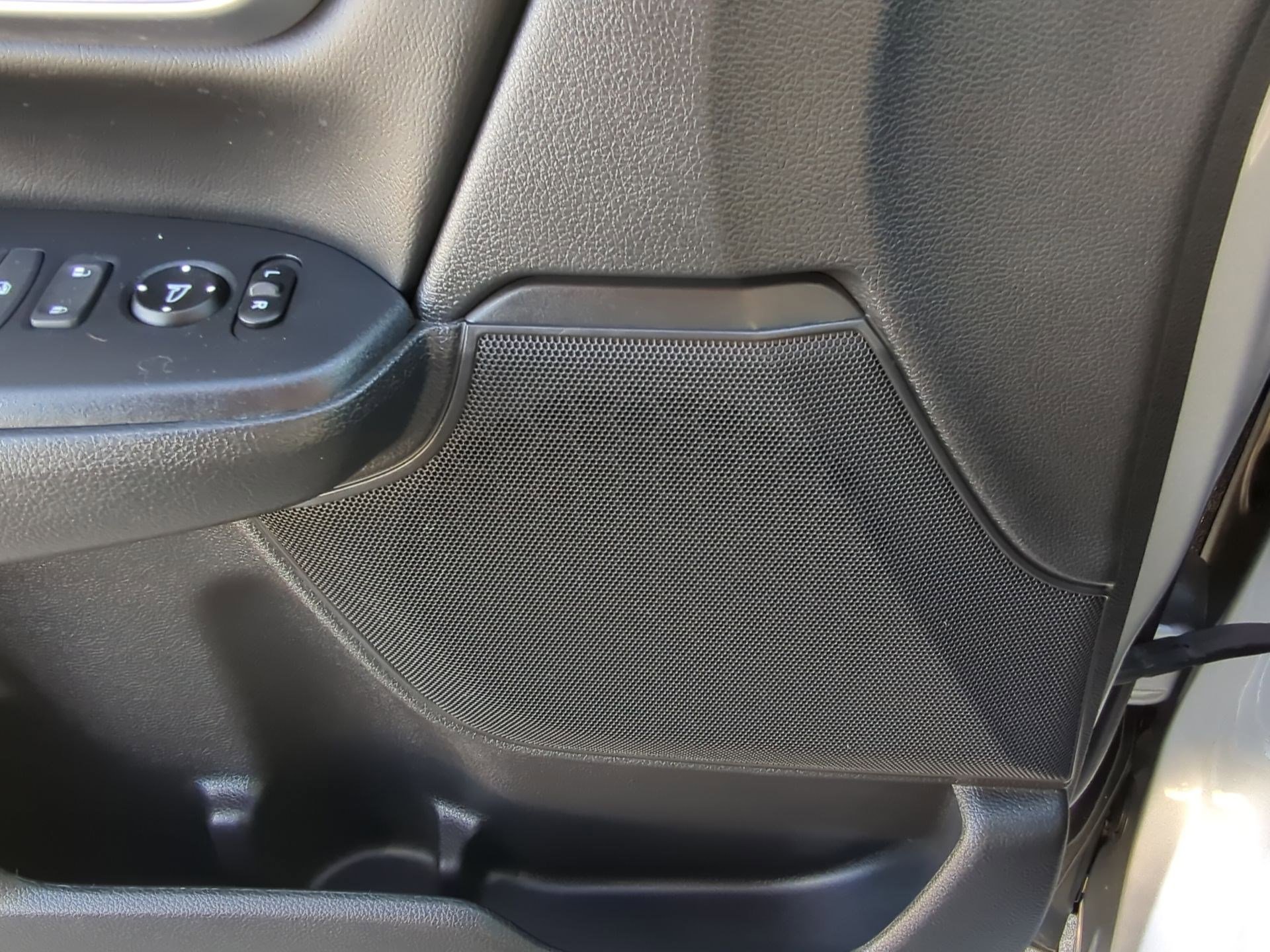 Used 2020 Honda CR-V EX-L image 14