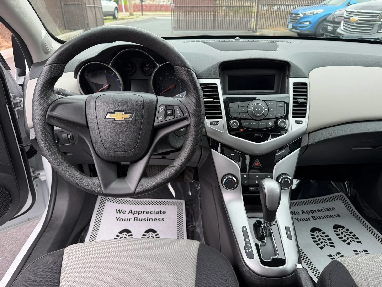 Used 2016 Chevrolet Cruze LS FWD image 15