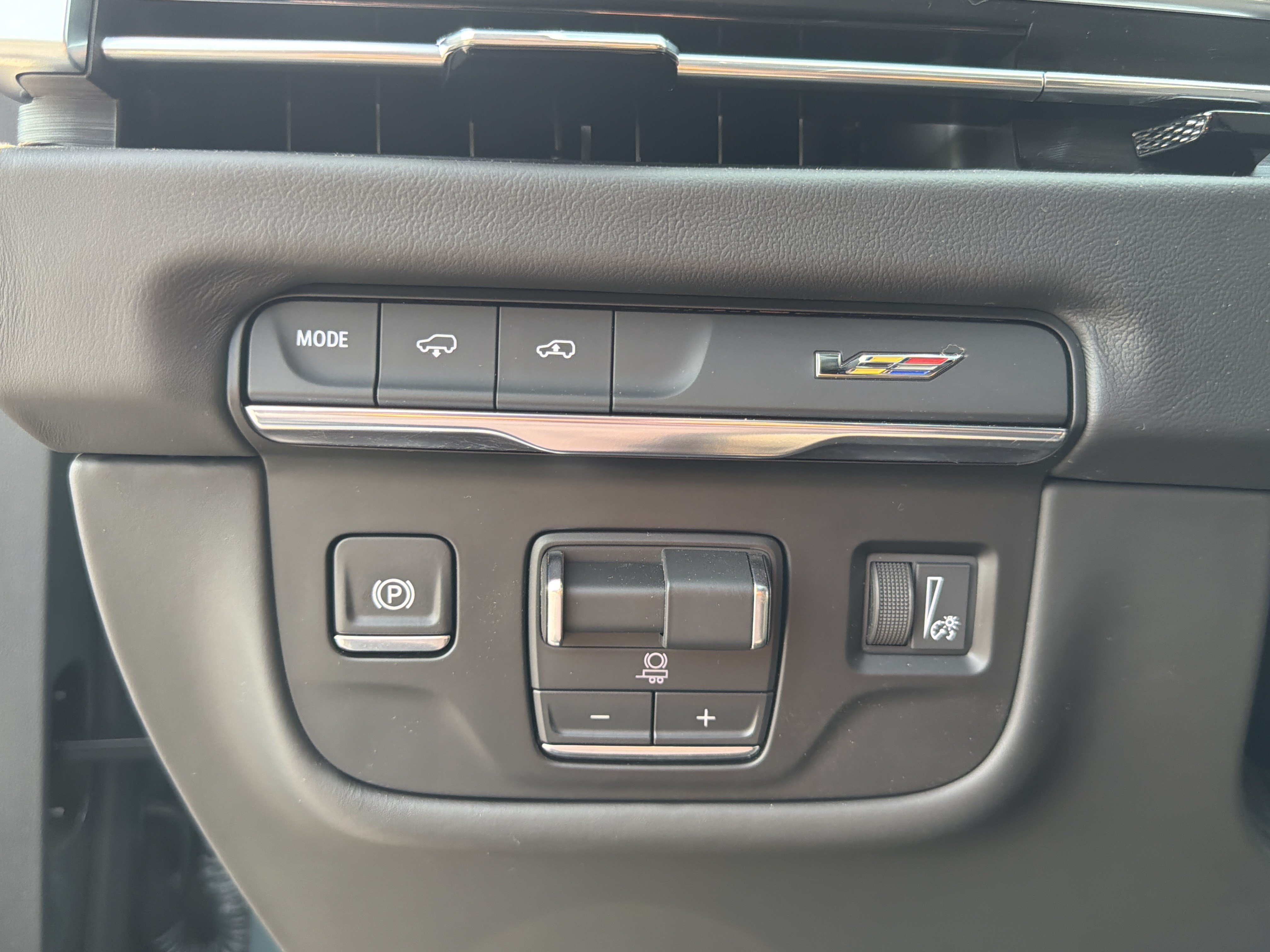 Used 2026 Cadillac Escalade V AWD/4WD image 68
