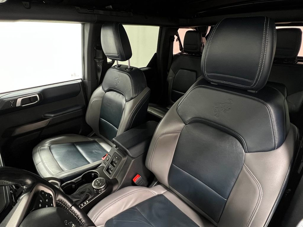 Used 2021 Ford Bronco Outer Banks AWD/4WD image 14