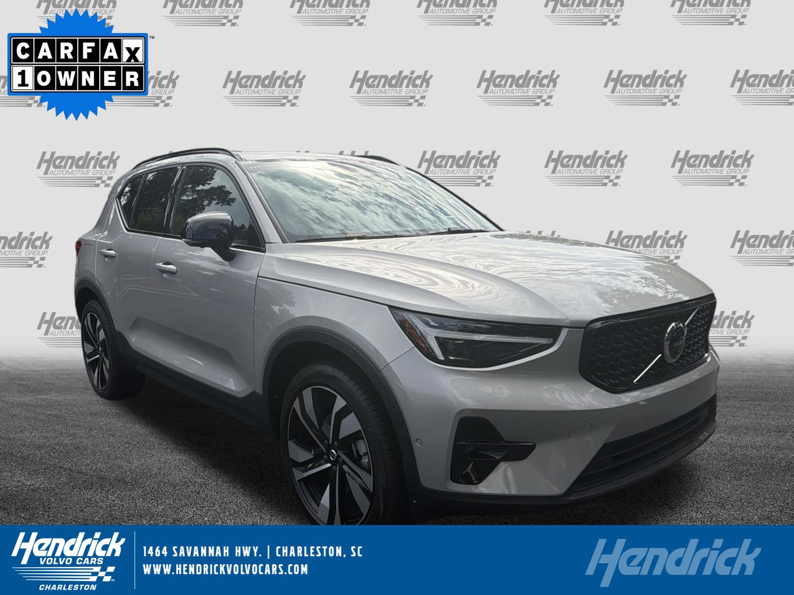 Certified 2025 Volvo XC40 B5 Ultra