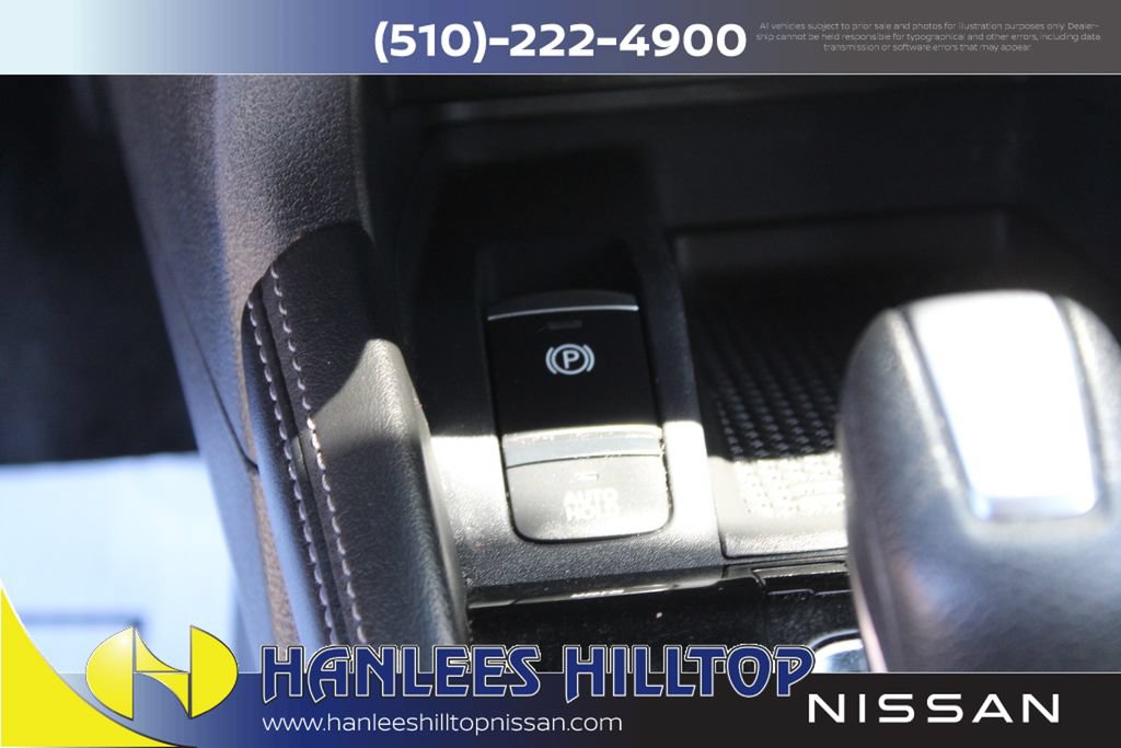 Used 2024 Nissan Kicks SR FWD image 19