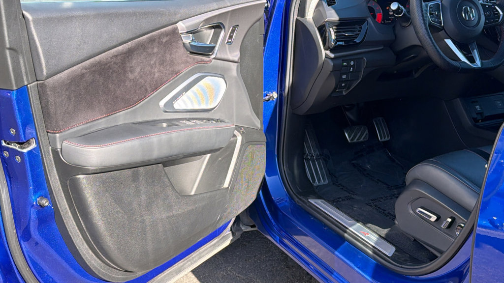 Used 2023 Acura RDX A-Spec image 23