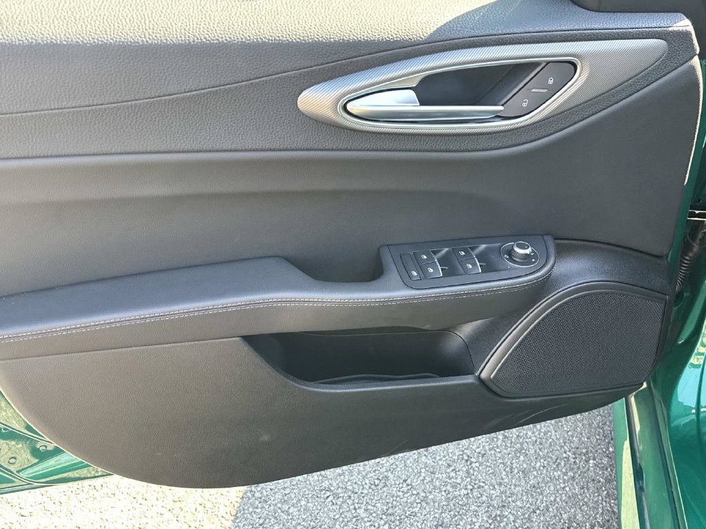 New 2026 Alfa Romeo Giulia AWD w/ Driving Assist Package image 19