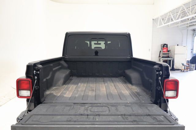 Used 2022 Jeep Gladiator Mojave w/ Trailer Tow Package image 25