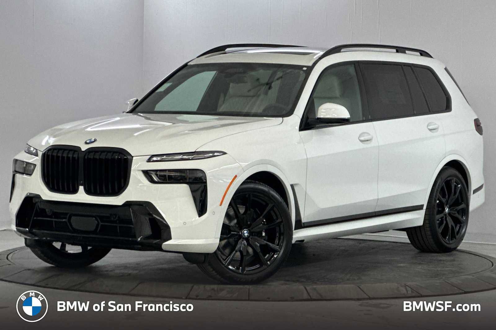Used 2026 BMW X7 xDrive40i w/ M Sport Package image 1