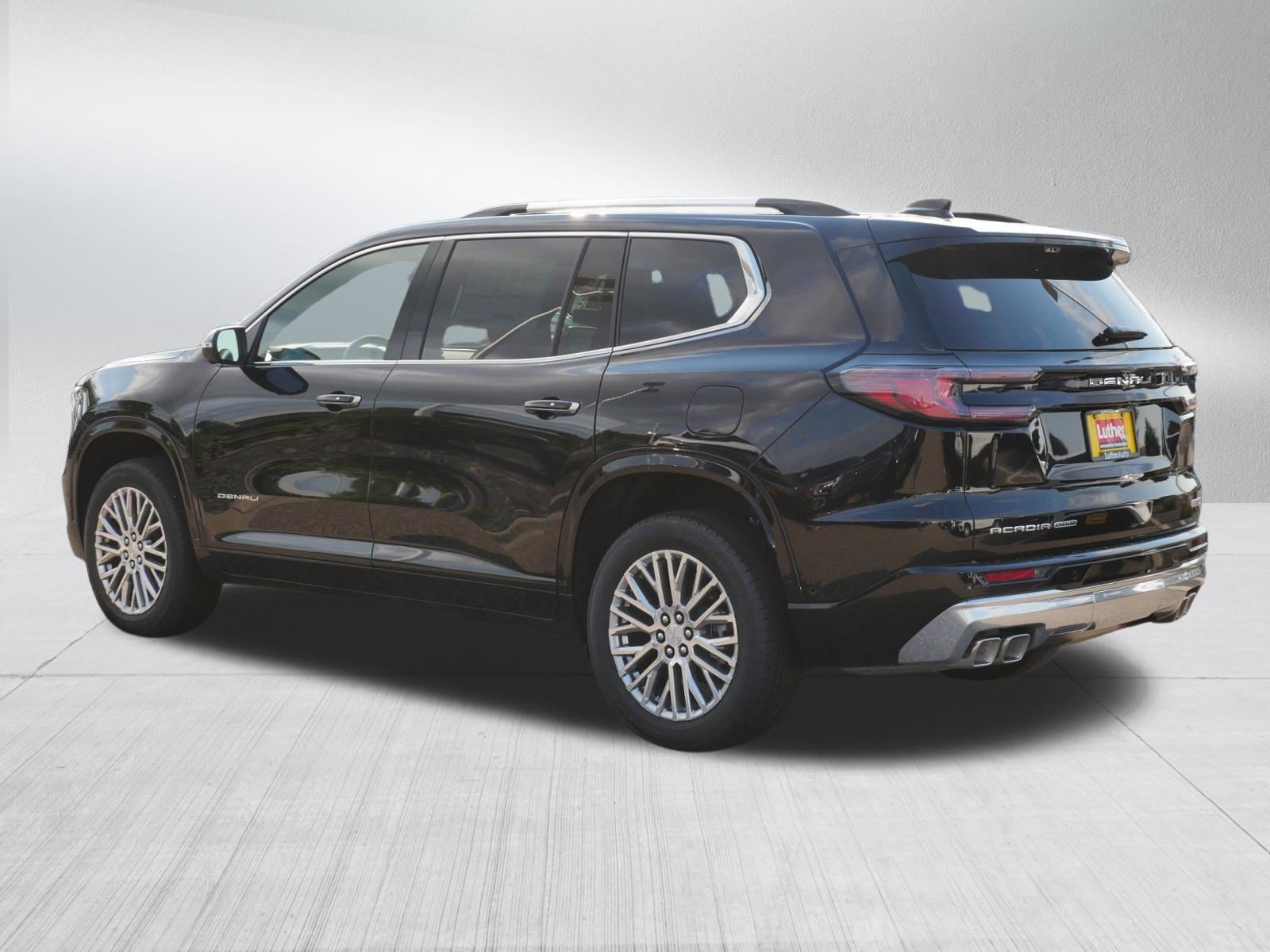 New 2026 GMC Acadia Denali w/ Super Cruise Package AWD/4WD image 2