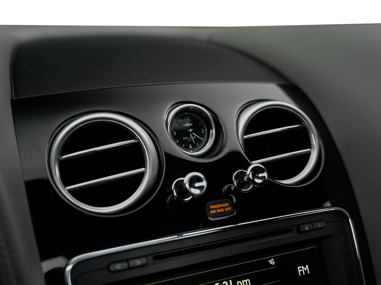 Used 2017 Bentley Flying Spur S V8 AWD/4WD image 48