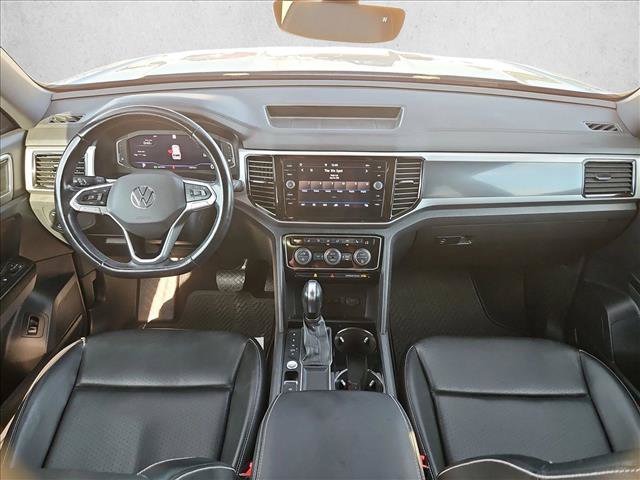 Used 2020 Volkswagen Atlas Cross Sport SEL w/ Cross Sport MDO Package FWD image 17