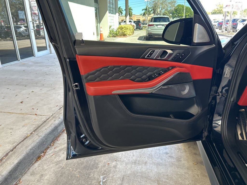 Used 2020 BMW X5 M Competition w/ Executive Package image 45