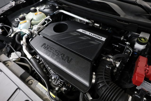 Used 2023 Nissan Rogue S image 9