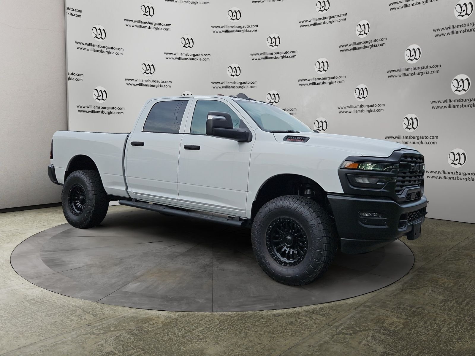 New 2026 RAM 2500 Tradesman AWD/4WD image 7