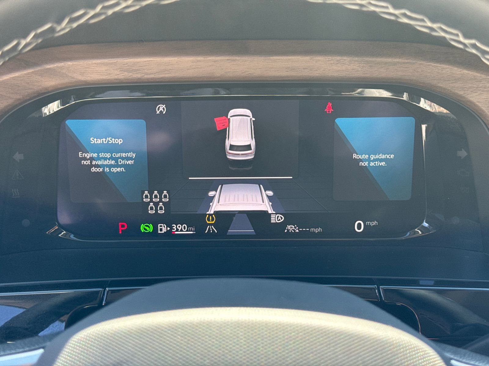 Used 2025 Volkswagen Atlas SE image 27