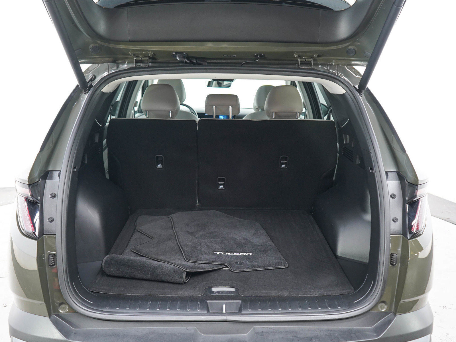 Used 2025 Hyundai Tucson SEL AWD/4WD image 16